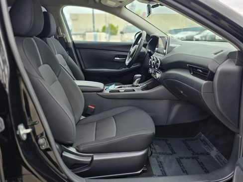 Used 2025 Nissan Sentra SV w/ All-Weather Package FWD image 10