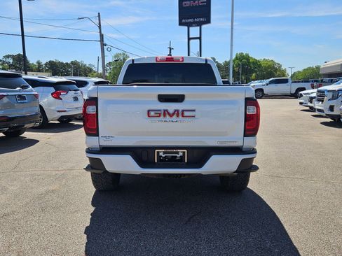 Used 2024 GMC Canyon Elevation RWD image 5
