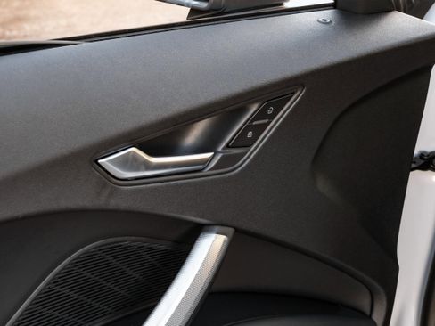 Used 2017 Audi TT 2.0T image 40