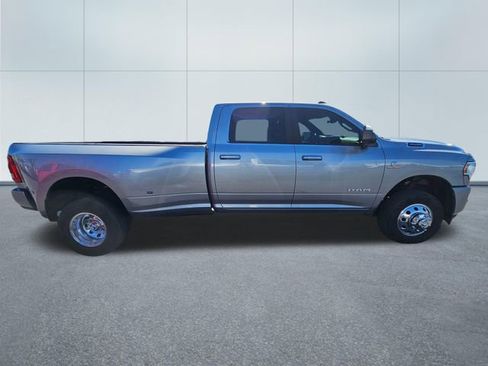 Used 2021 RAM 3500 Big Horn w/ Towing Technology Group image 6