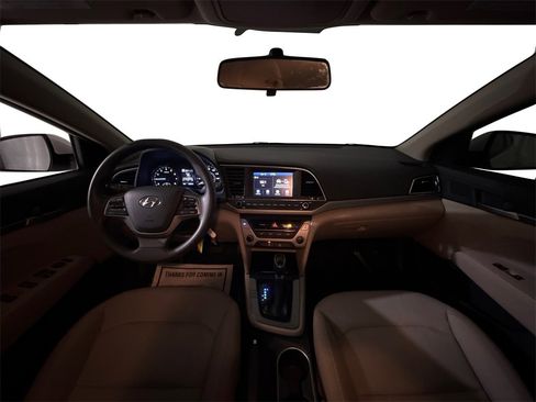 Used 2018 Hyundai Elantra SEL image 14