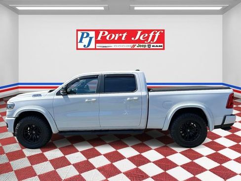 Used 2025 RAM 1500 Big Horn AWD/4WD image 6