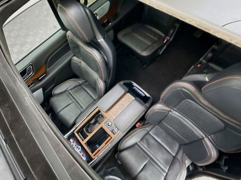 Used 2024 Lincoln Navigator L Black Label image 23