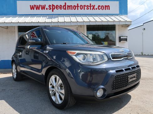 Used 2016 Kia Soul ! w/ Premium Package FWD image 6