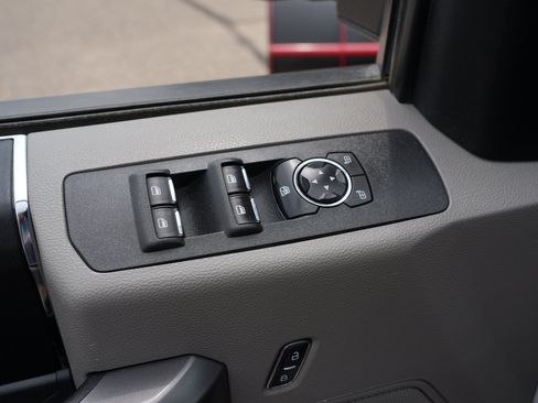 Used 2021 Ford F250 XLT AWD/4WD image 17