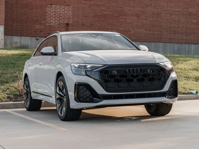 New 2026 Audi Q8 Premium Plus