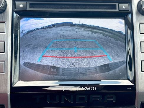 Used 2018 Toyota Tundra SR5 w/ SR5 Upgrade Package RWD image 17