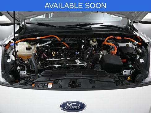 Used 2022 Ford Escape SEL w/ Technology Package FWD image 39