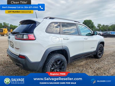 Used 2019 Jeep Cherokee Trailhawk w/ Cold Weather Group AWD/4WD image 4