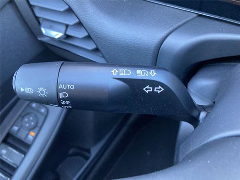 New 2026 Nissan Sentra SV w/ SV Convenience Package image 23