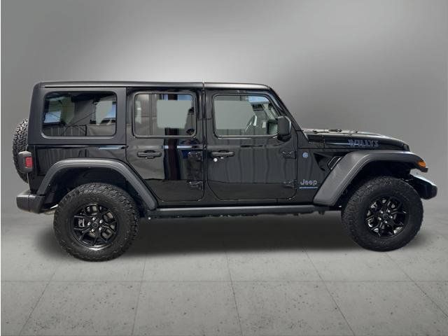 Used 2024 Jeep Wrangler Unlimited AWD/4WD image 6