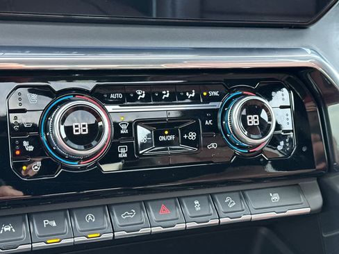 Used 2024 GMC Sierra 1500 Denali Ultimate image 19