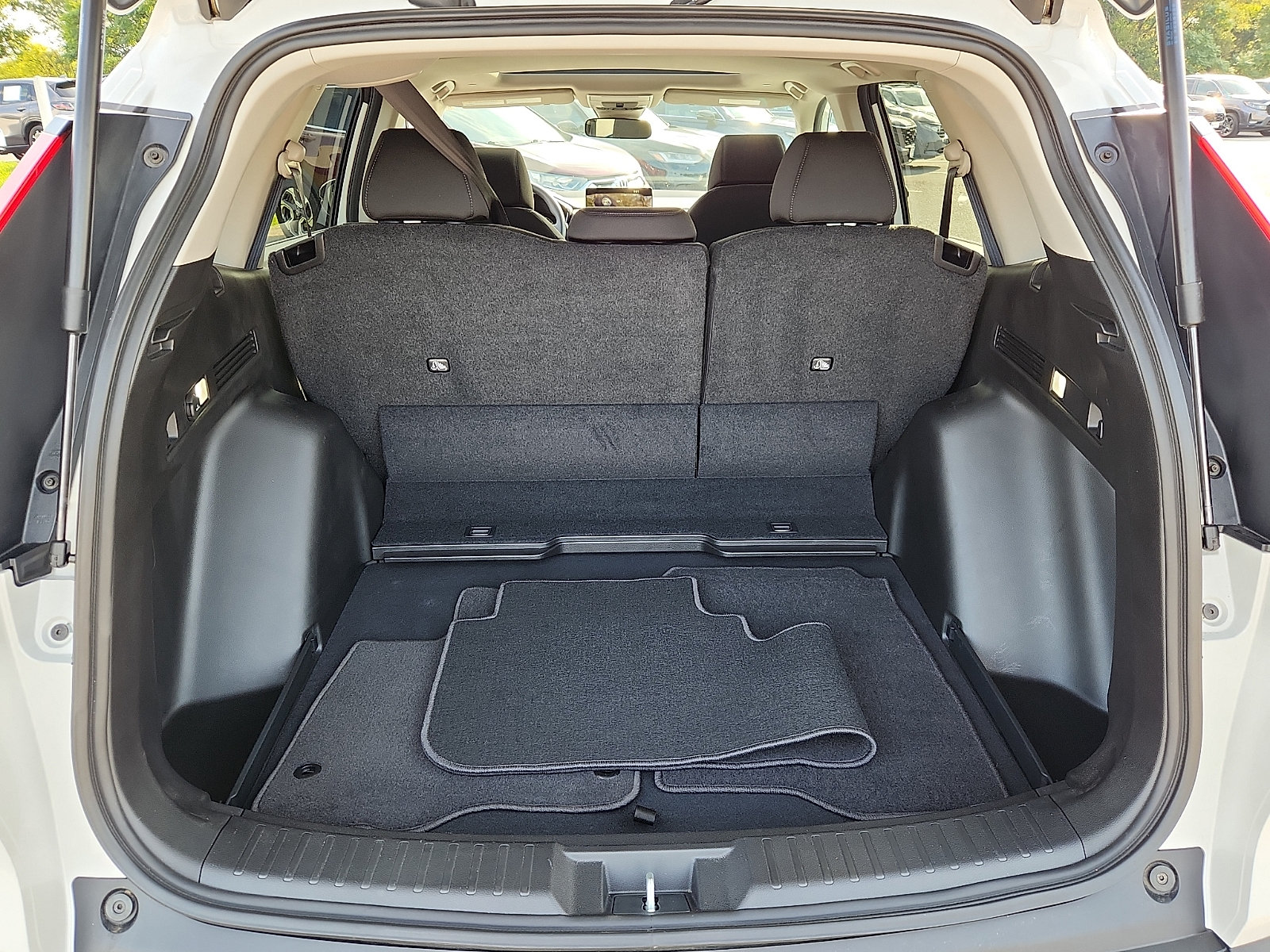 Certified 2025 Honda CR-V EX image 29