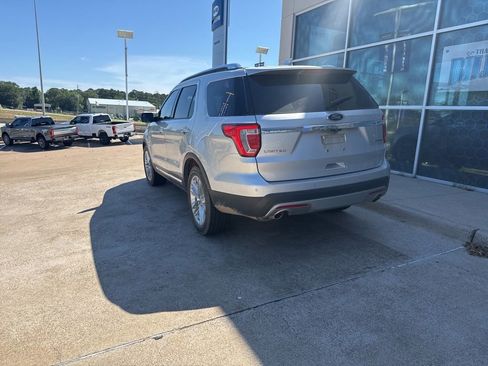 Used 2016 Ford Explorer Limited FWD image 5