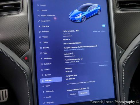 Used 2019 Tesla Model S Performance image 30