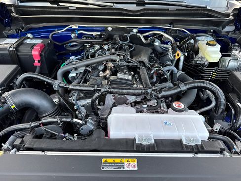 New 2025 Toyota Tacoma TRD Off-Road image 10