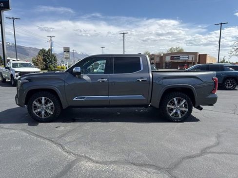 Used 2022 Toyota Tundra Capstone AWD/4WD image 4