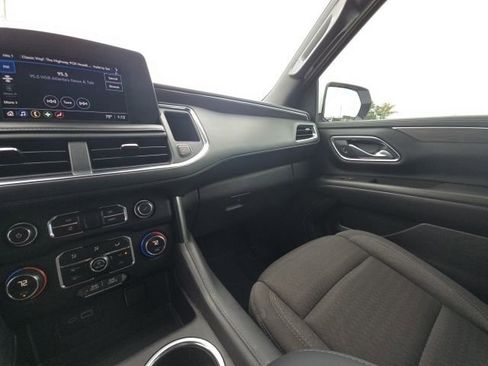 Used 2023 Chevrolet Tahoe LS image 24