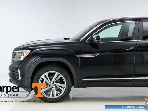 Used 2024 Volkswagen Atlas Cross Sport SEL R-Line AWD/4WD image 41