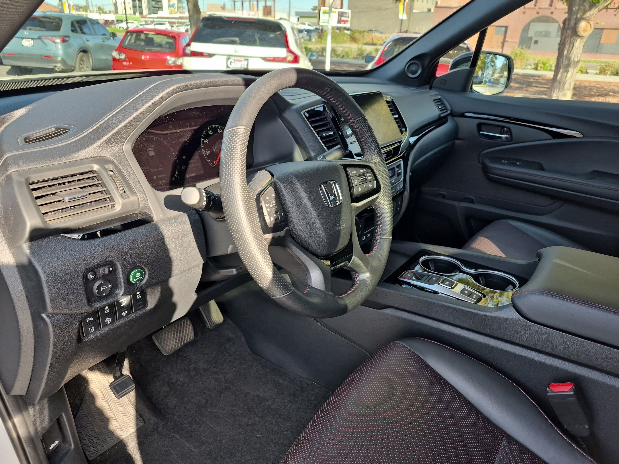 Certified 2024 Honda Ridgeline Black Edition image 16