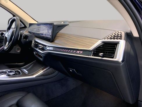 Certified 2026 BMW X7 xDrive40i AWD/4WD image 18