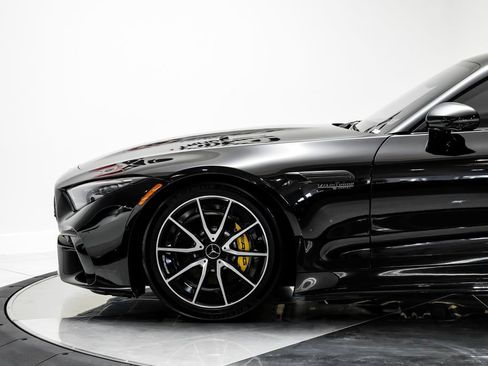 Used 2023 Mercedes-Benz SL 63 AMG 4MATIC image 13