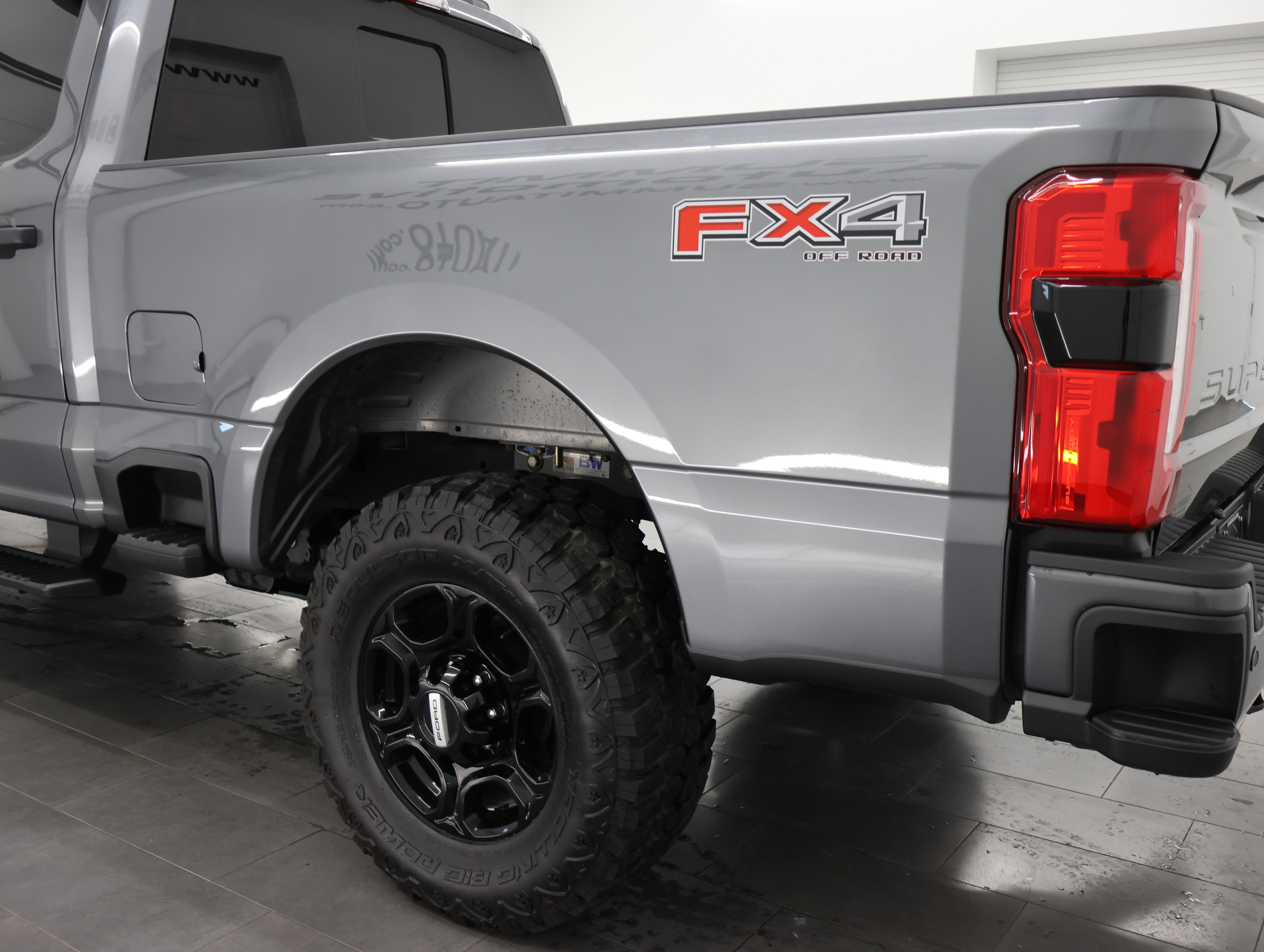 Used 2024 Ford F250 XL w/ STX Appearance Package AWD/4WD image 34