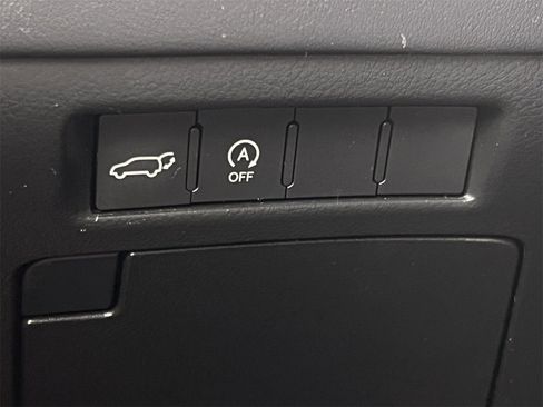 Used 2023 Lexus LX 600 4WD w/ Ultra Luxury Package image 22