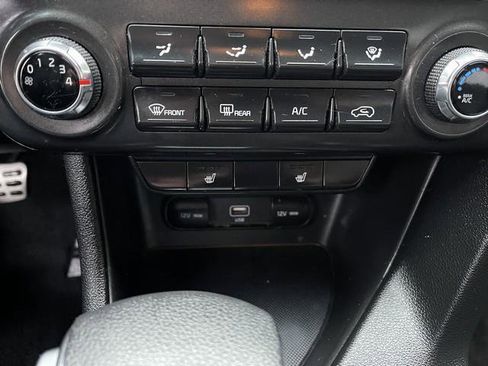 Used 2020 Kia Sportage S AWD/4WD image 18