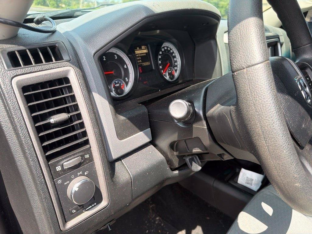 Used 2014 RAM 2500 Tradesman w/ Chrome Appearance Group AWD/4WD image 12