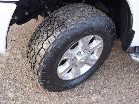 Used 2023 RAM 2500 Big Horn w/ Level 1 Equipment Group AWD/4WD image 13