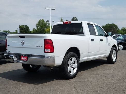 Used 2024 RAM 1500 Classic SLT AWD/4WD image 3