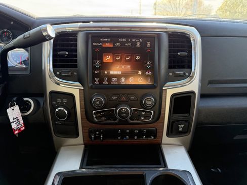 Used 2015 RAM 2500 Laramie w/ Protection Group image 15