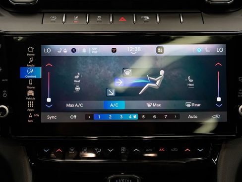New 2026 Jeep Grand Cherokee Limited AWD/4WD image 12