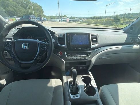 Used 2016 Honda Pilot EX image 13