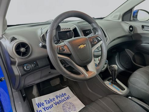 Used 2016 Chevrolet Sonic LT w/ Wheels and Fog Lamp Package image 9