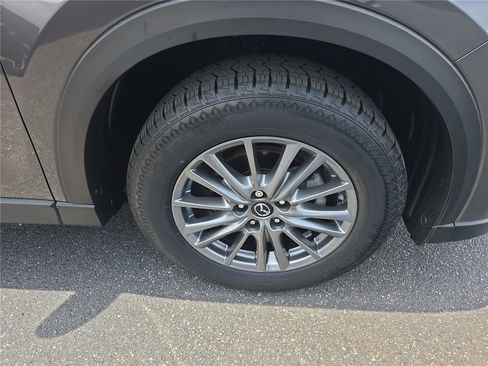 Used 2019 MAZDA CX-5 Touring FWD image 3