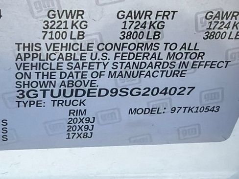 Used 2025 GMC Sierra 1500 SLT w/ SLT Premium Package AWD/4WD image 32