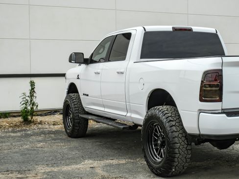 Used 2021 RAM 2500 Big Horn AWD/4WD image 11