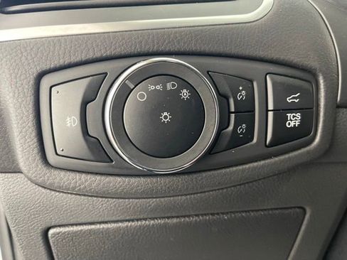 Used 2024 Ford Edge Titanium w/ Equipment Group 301A AWD/4WD image 36