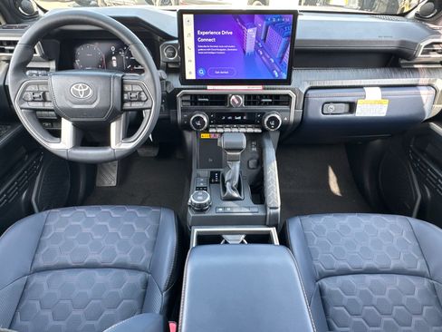 New 2026 Toyota 4Runner Platinum AWD/4WD image 20