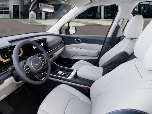 New 2026 Kia Carnival EX FWD image 18