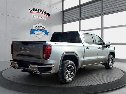 New 2026 GMC Sierra 1500 SLE w/ X31 Off-Road Package image 4