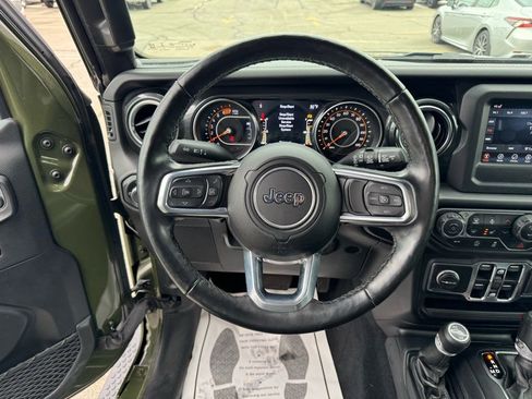 Used 2021 Jeep Wrangler Unlimited Sahara image 12