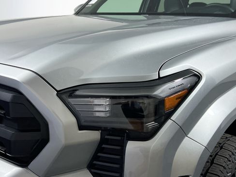 New 2026 Toyota Tacoma SR5 RWD image 11