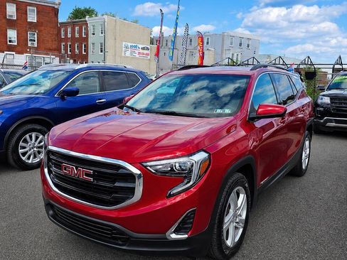 Used 2018 GMC Terrain SLE w/ Driver Convenience Package FWD image 1
