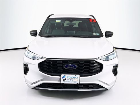 Used 2023 Ford Escape ST-Line image 2