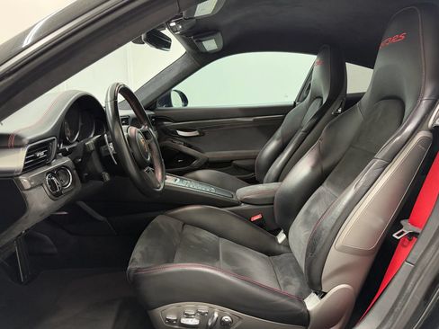 Used 2019 Porsche 911 GT3 RS RWD image 10