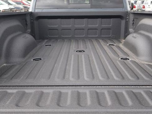 New 2026 RAM 2500 Laramie AWD/4WD image 7