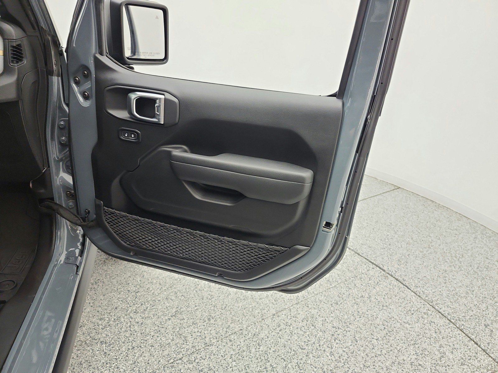 Used 2024 Jeep Wrangler Unlimited AWD/4WD image 20